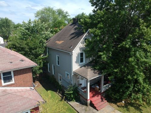 589 Spruce Ave, Hermitage PA  16146-4013 exterior