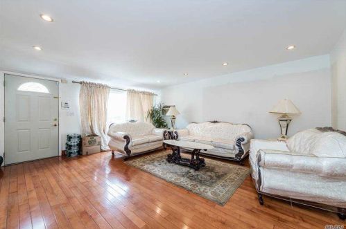 94-18 222nd St, Jamaica, NY 11428-1221