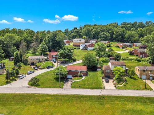 102 Gensler Rd, Pittsburgh, PA 15236-1000