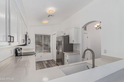 14714 Parkwood Dr, Sun City AZ  85374-4411 exterior