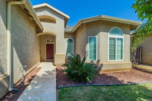 4668 Erie Ave, Fresno, CA 93722-7540