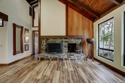 19007 Chickadee Ct, Lake Wildwood CA  95946-9644 exterior