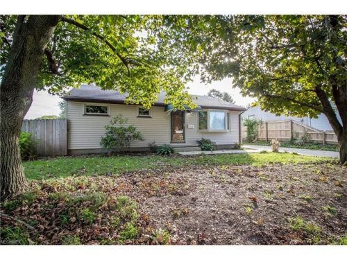 3114 Endrow Ave, Canton, OH 44705-3847