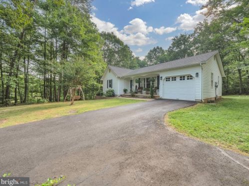 12509 Hawkins Ln, Spotsylvania VA  22551-8215 exterior