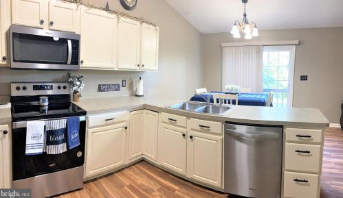 176 Alpenglow Way, Hedgesville, WV 25427-4422