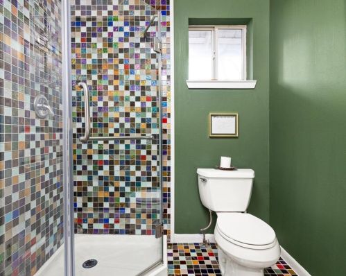 1121 Delano St, Austin TX 78721 exterior