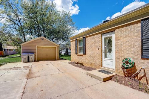 2773 51, Milwaukee WI 53219-3260 exterior