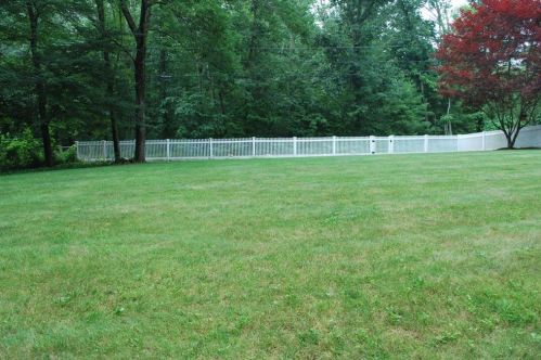 34 Tower Hill Rd, Cumberland RI  02864-1524 exterior