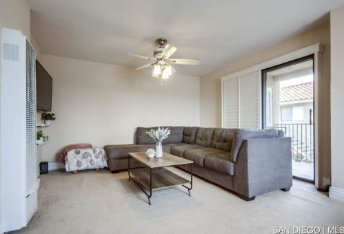 8215 Jade Coast Rd, San Diego, CA 92126-6461