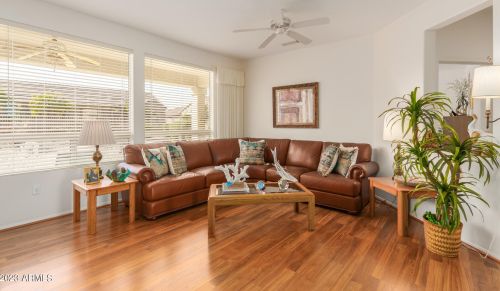 15257 Sierra Vista Dr, Sun City, AZ 85374-2089