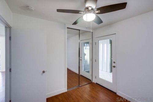 5027 Glasgow Dr, San Diego CA 92117-1037 exterior