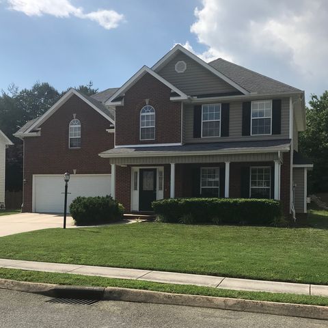 1715 Durham Park Ln, Knoxville, TN 37918-8607