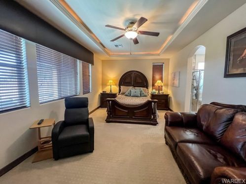 14 Torrey Pines Dr, Mohave Valley AZ  86440-8209 exterior