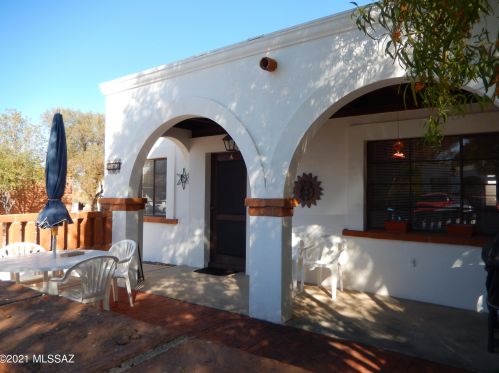 263 Paseo Quinta, Green Valley AZ  85614-7089 exterior