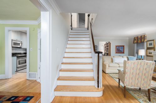 5954 Kent Ave, Milwaukee, WI 53217-4614