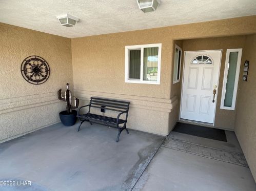 3180 Cotati Dr, Lake Havasu City, AZ 86406-7137