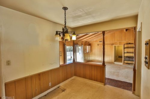 801 Bluff Rd, Montebello CA  90640-5921 exterior