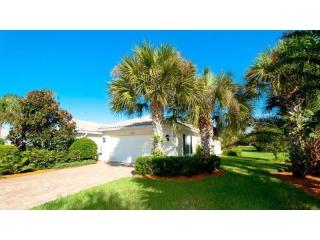7625 Camminare Dr, Sarasota, FL 34238-4776