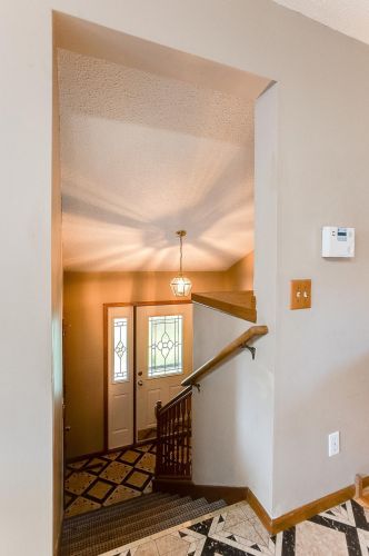 744 Linn St, Prescott, WI 54021-1234