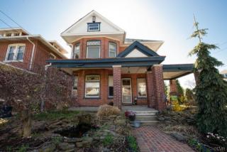 228 4th St, Emmaus, PA 18049-2718