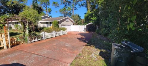 228 Deleon Rd, De Bary, FL 32713-3147