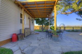 5624 Redwood Rd, Hughson, CA 95326-9339
