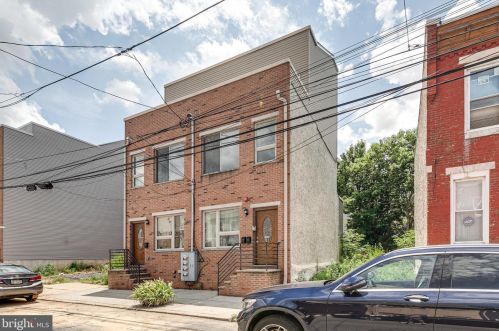 2638 Ellsworth St, Philadelphia, PA 19146-3827