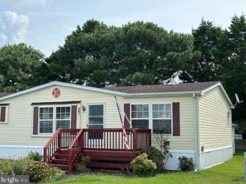 94 Hitch Pond Cir, Seaford, DE 19973-6218