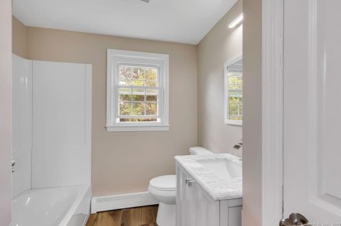 835 Farmington Ave, New Britain CT  06053-1349 exterior