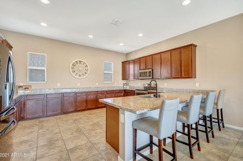 4164 Toledo St, Gilbert, AZ 85295