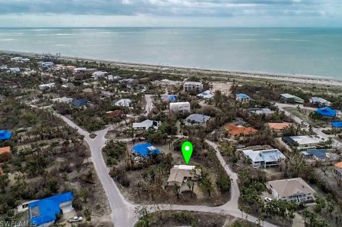 4752 Rue Helene, Sanibel, FL 33957-2612
