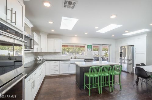 8726 Clydesdale Trl, Scottsdale, AZ 85258-1491