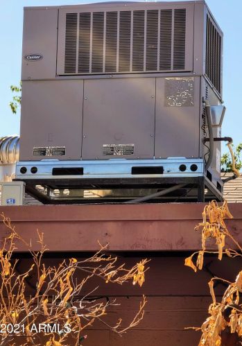 8245 31 Ave, Phoenix AZ 85009-5646 exterior