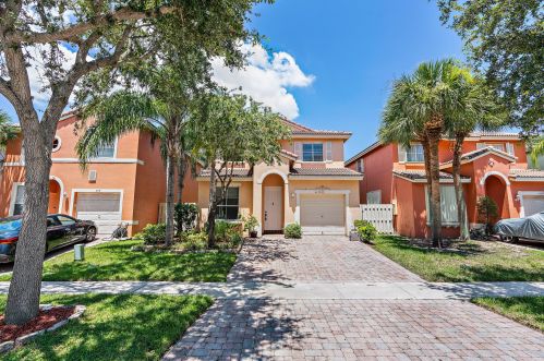 4123 Lake Tahoe Cir, West Palm Beach, FL 33409-7876