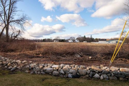 4 Asylum Rd, Providence RI  02904-3053 exterior