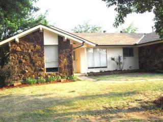 11736 Sagamore Dr, Yukon OK  73099-6625 exterior