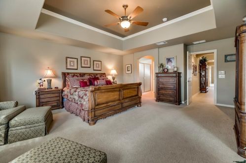 8813 Crestview Dr, Denton TX  76207-8601 exterior