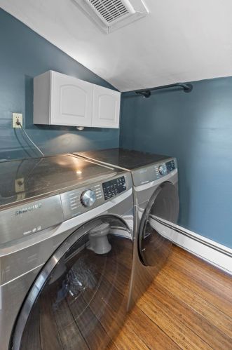 27 Main St, Newton NH  03858-3306 exterior