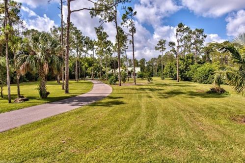 6106 Copper Leaf Ln, Naples, FL 34116-6722