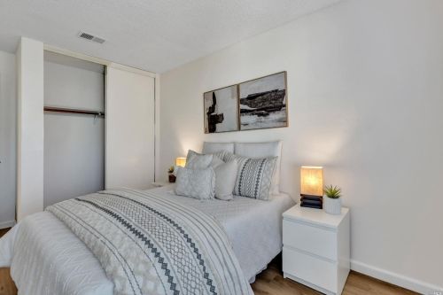 434 Brentwood Dr, Benicia CA  94510-1437 exterior