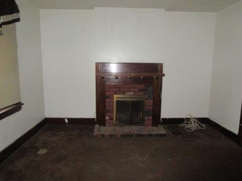 3104 Ashlyn St, Pittsburgh, PA 15204-1706