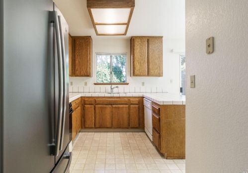 1139 Incline Dr, Ukiah CA  95482-3398 exterior