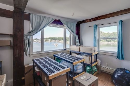 672 Washington St, Gloucester MA 01930-1335 exterior