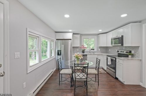 340 Lake View Dr, Fredon NJ  07860 exterior