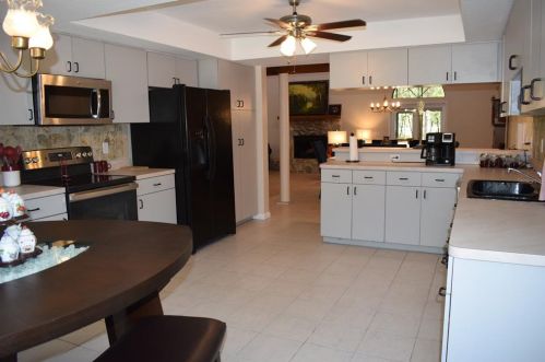 17926 Calkins Ct, Brooksville, FL 34610-2802