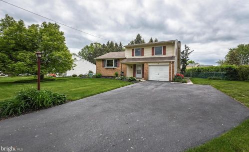 140 Windsor Ave, Southampton, PA 18966-3334