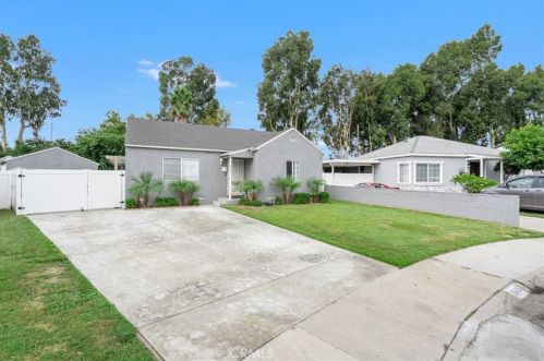 2615 Webster Ave, Long Beach, CA 90810-3028