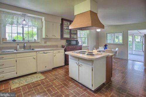 415 Allendale Way, Camp Hill PA  17011-8407 exterior