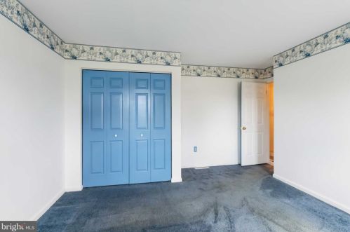 306 Schoolhouse Rd, Smithville PA  17560-9701 exterior