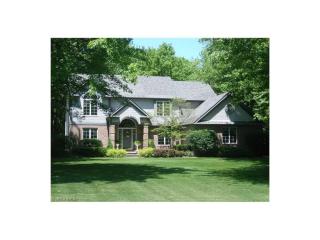 38576 Arbor Ct, North Eaton, OH 44044-1024